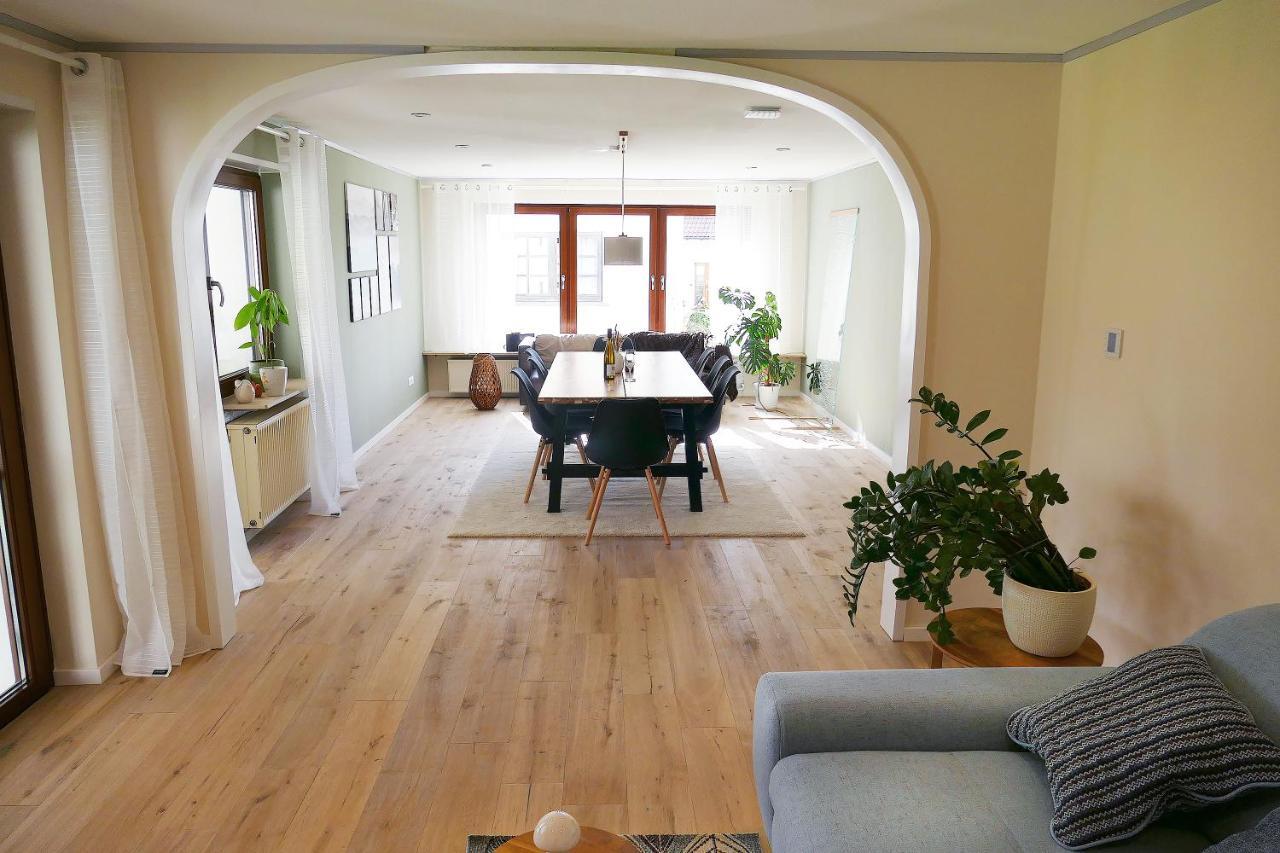 Momberg-Lodge Oberthal Eksteriør bilde